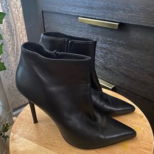 Stuart Weitzman Heel Booties